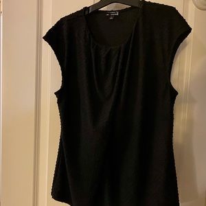 Textured Black Top Medium